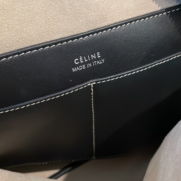 [SOLD] Celine Shearling Soft Cube Bag Cream Beige w. Black Leather White Stitch - Picture 7 of 15